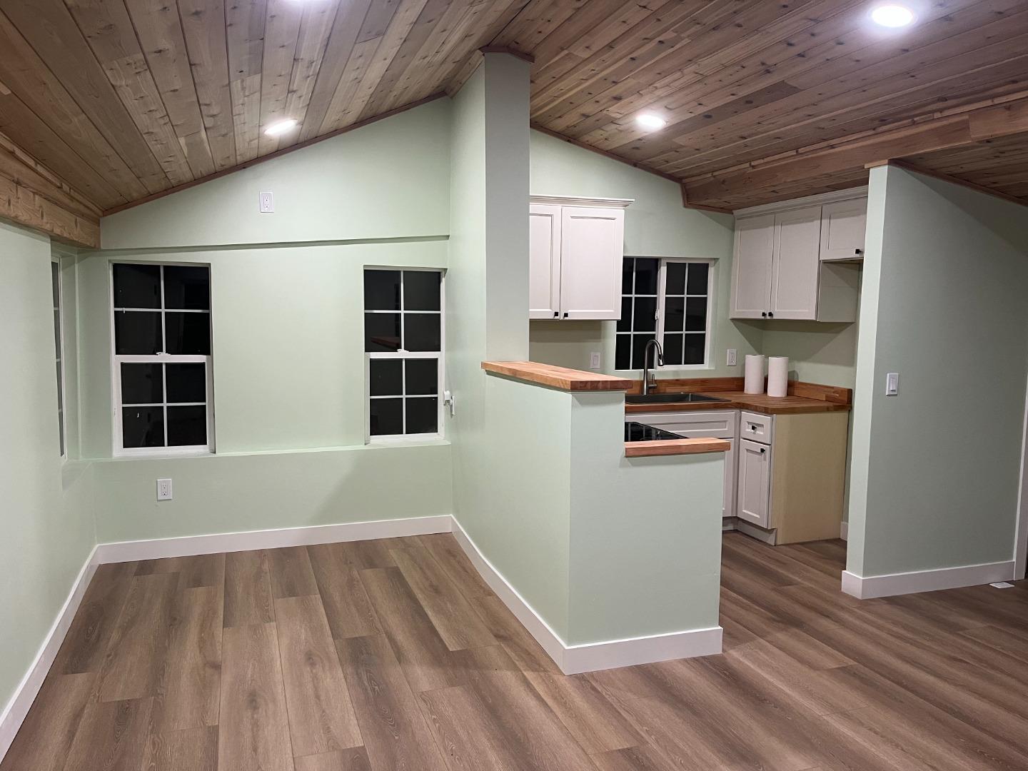 Detail Gallery Image 10 of 12 For 17777 Ogallala Warpath Rd, Los Gatos,  CA 95033 - 1 Beds | 1 Baths