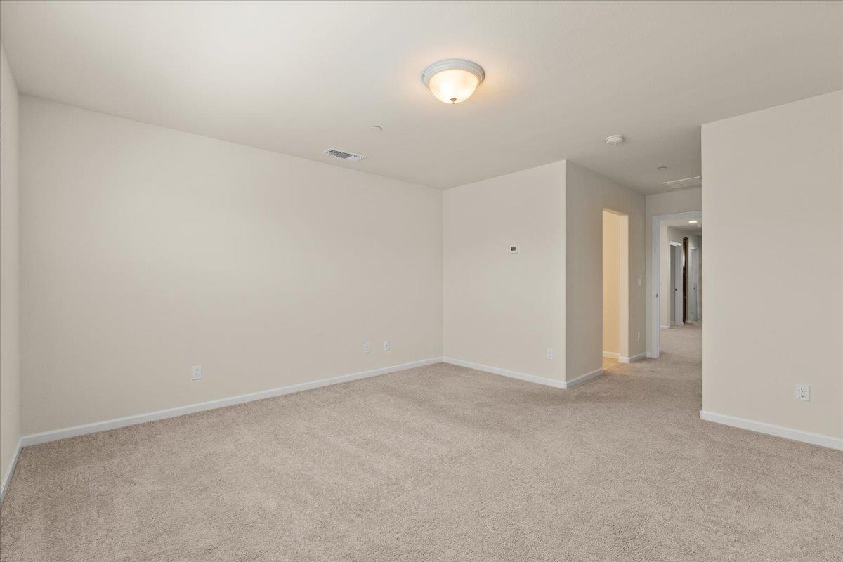 Detail Gallery Image 21 of 32 For 19330 Stonehenge Ln, Marina,  CA 93933 - 3 Beds | 2/1 Baths