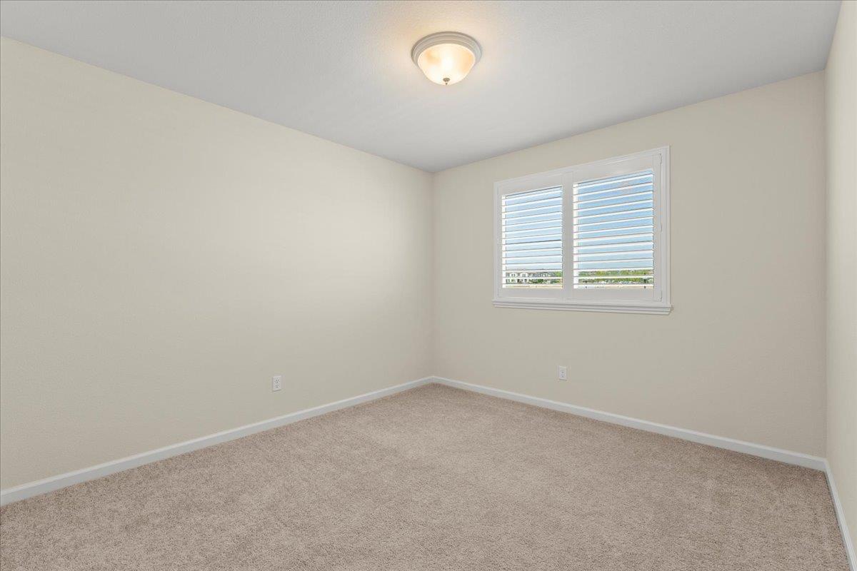 Detail Gallery Image 25 of 32 For 19330 Stonehenge Ln, Marina,  CA 93933 - 3 Beds | 2/1 Baths