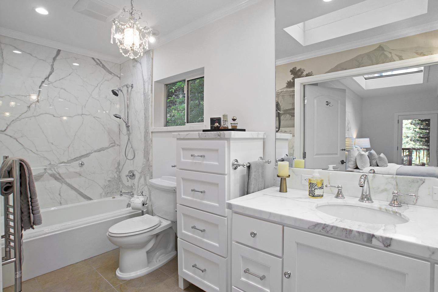 Detail Gallery Image 18 of 39 For 350 Grandview Dr, Woodside,  CA 94062 - 3 Beds | 2 Baths