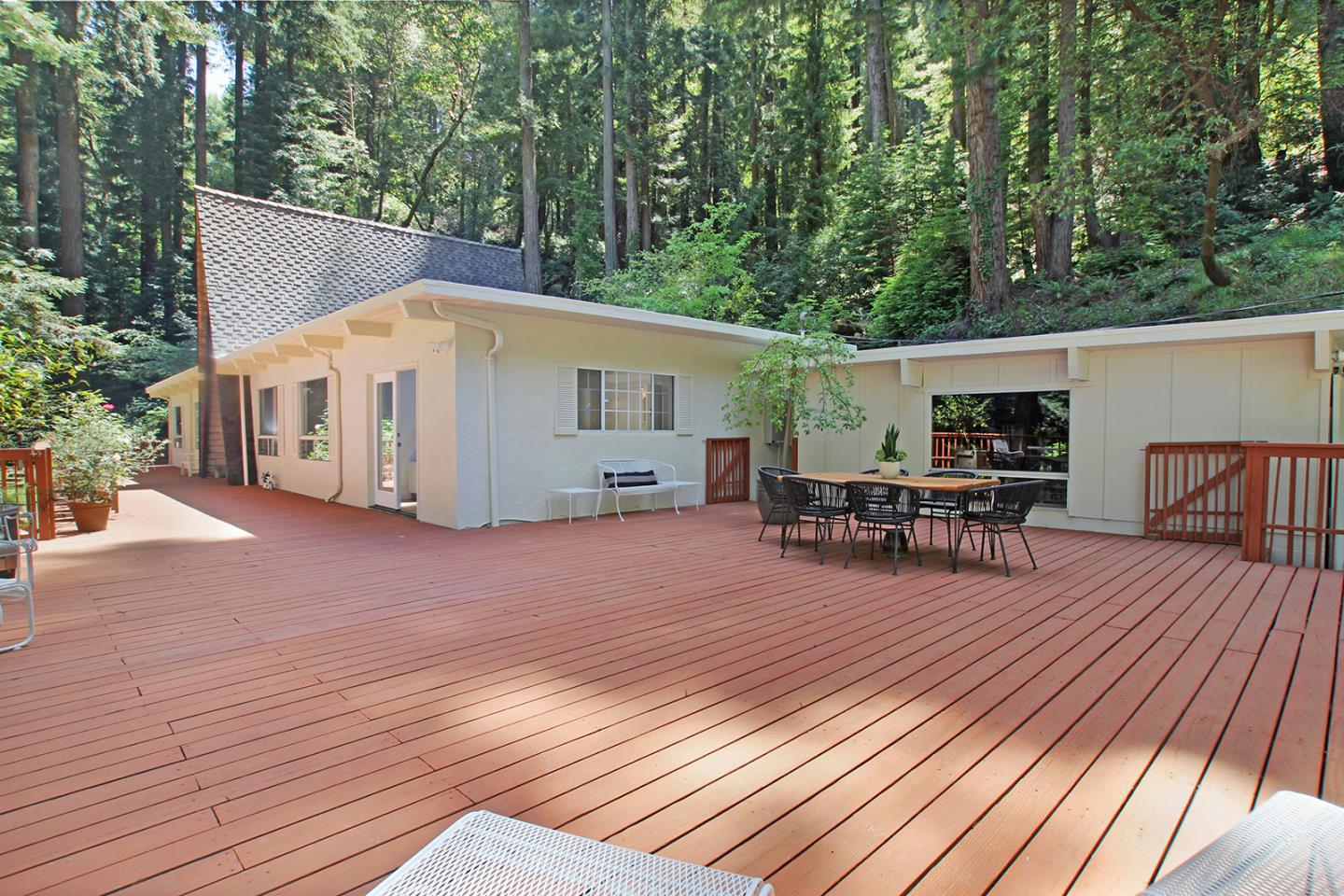 Detail Gallery Image 19 of 39 For 350 Grandview Dr, Woodside,  CA 94062 - 3 Beds | 2 Baths