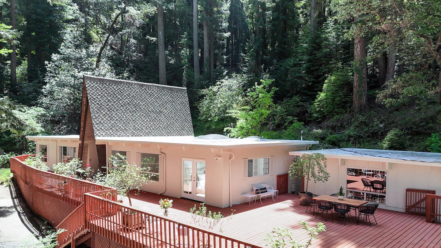 Detail Gallery Image 35 of 39 For 350 Grandview Dr, Woodside,  CA 94062 - 3 Beds | 2 Baths