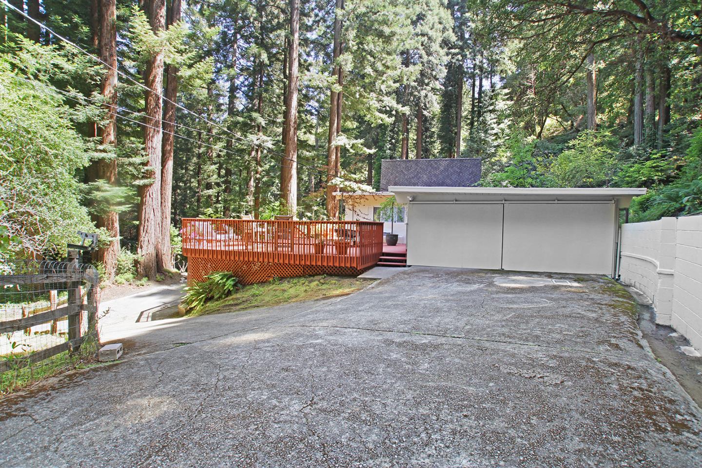 Detail Gallery Image 36 of 39 For 350 Grandview Dr, Woodside,  CA 94062 - 3 Beds | 2 Baths