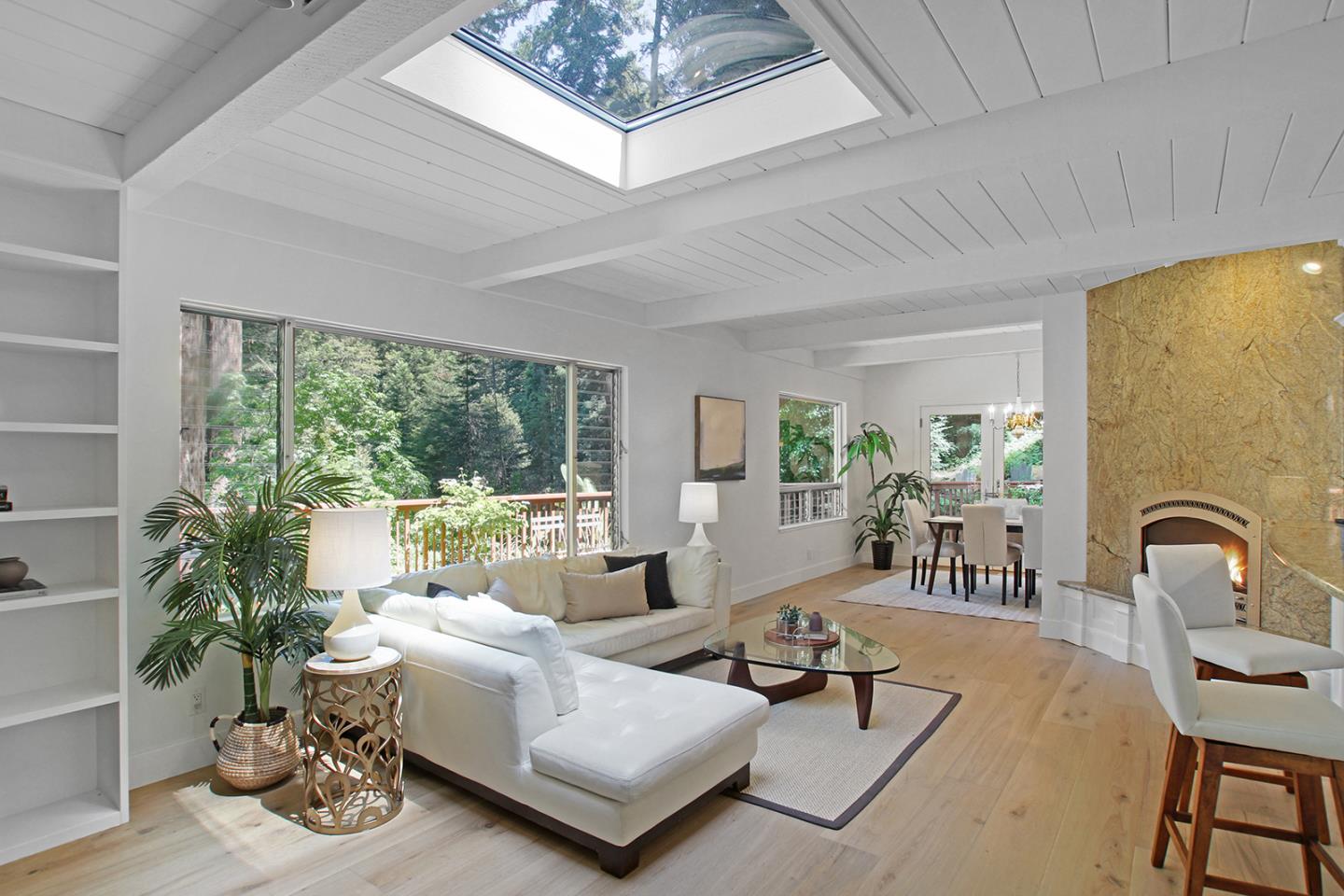 Detail Gallery Image 4 of 39 For 350 Grandview Dr, Woodside,  CA 94062 - 3 Beds | 2 Baths