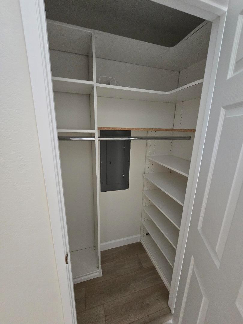 Detail Gallery Image 12 of 35 For 119 Harbor Seal Ct, San Mateo,  CA 94404 - 2 Beds | 2/1 Baths