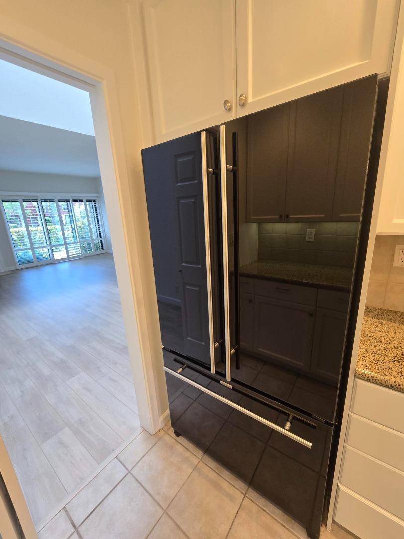 Detail Gallery Image 16 of 35 For 119 Harbor Seal Ct, San Mateo,  CA 94404 - 2 Beds | 2/1 Baths