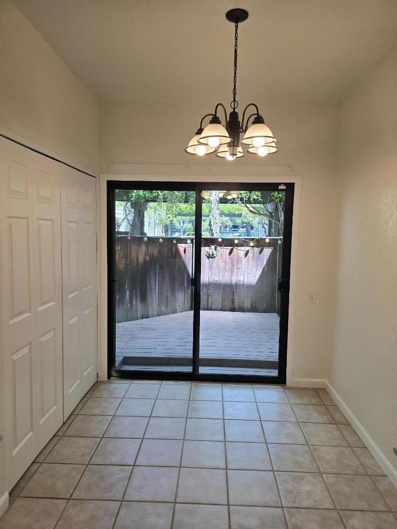 Detail Gallery Image 19 of 35 For 119 Harbor Seal Ct, San Mateo,  CA 94404 - 2 Beds | 2/1 Baths