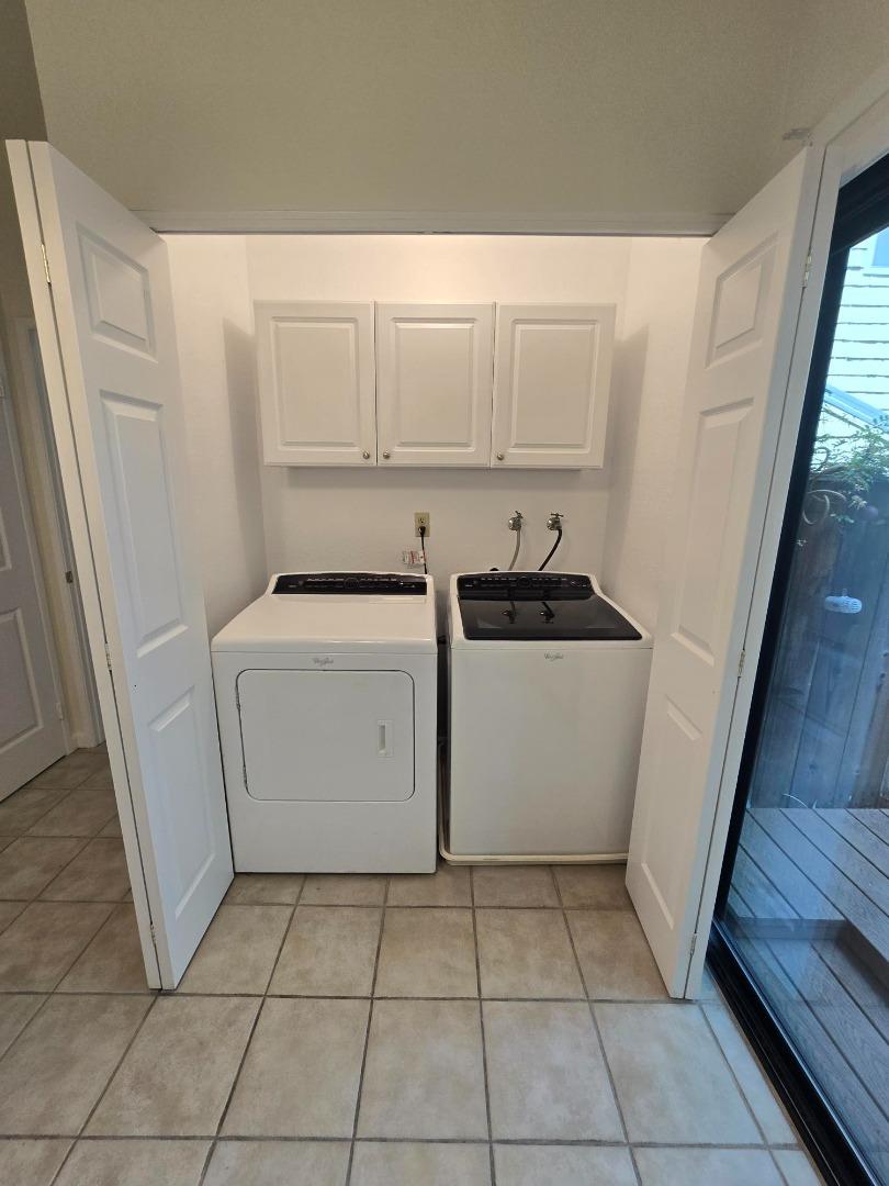 Detail Gallery Image 20 of 35 For 119 Harbor Seal Ct, San Mateo,  CA 94404 - 2 Beds | 2/1 Baths