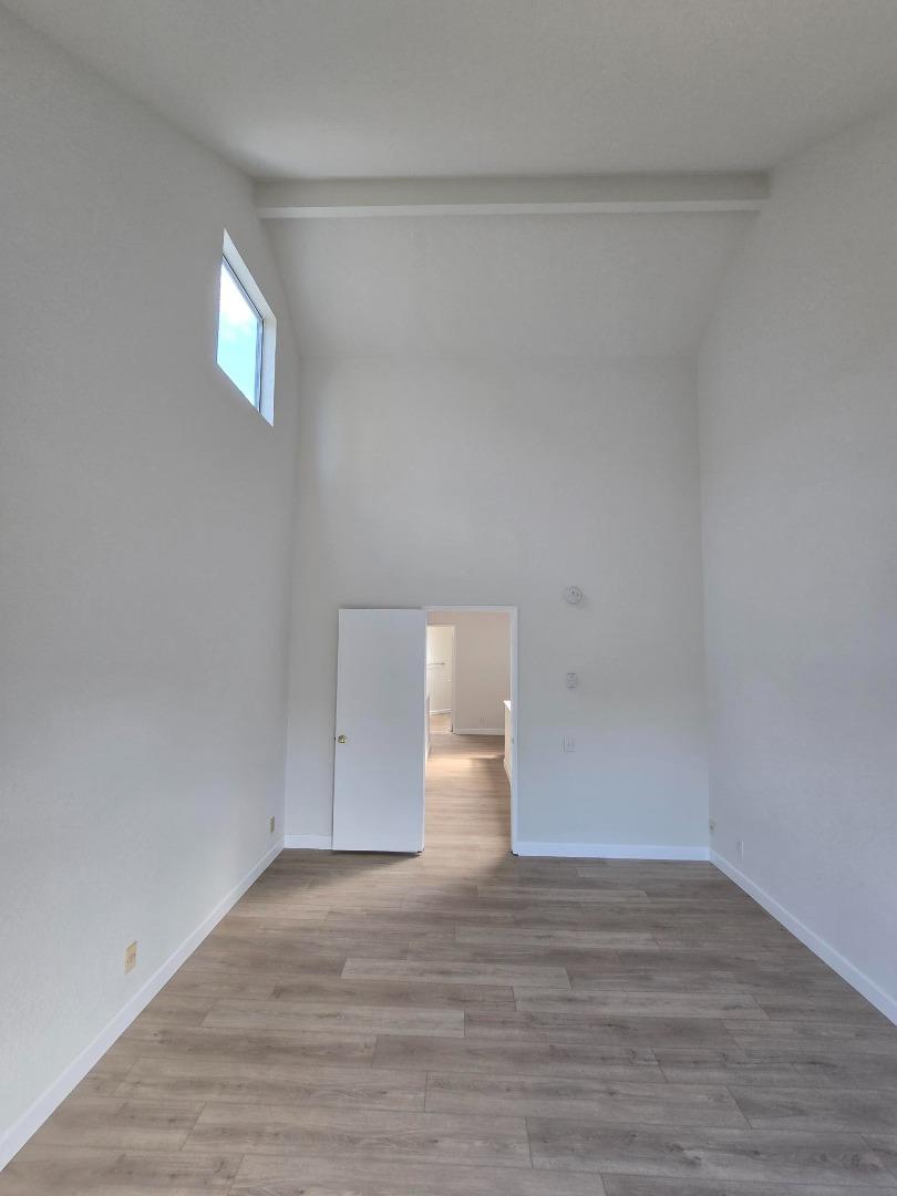 Detail Gallery Image 25 of 35 For 119 Harbor Seal Ct, San Mateo,  CA 94404 - 2 Beds | 2/1 Baths