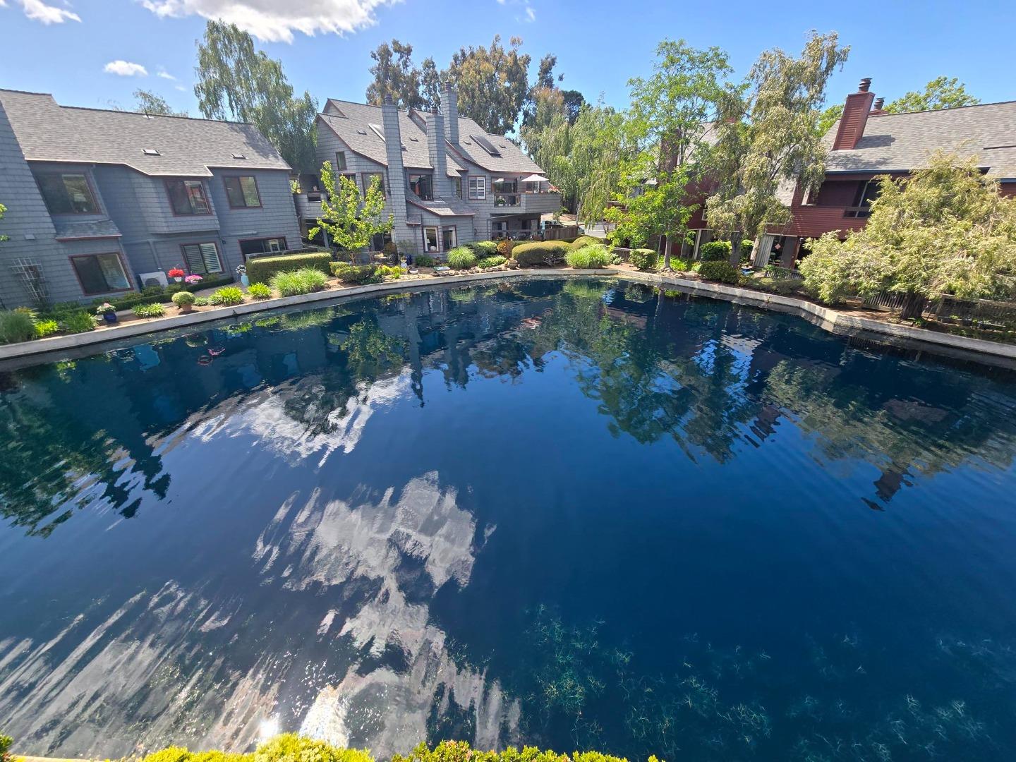 Detail Gallery Image 33 of 35 For 119 Harbor Seal Ct, San Mateo,  CA 94404 - 2 Beds | 2/1 Baths