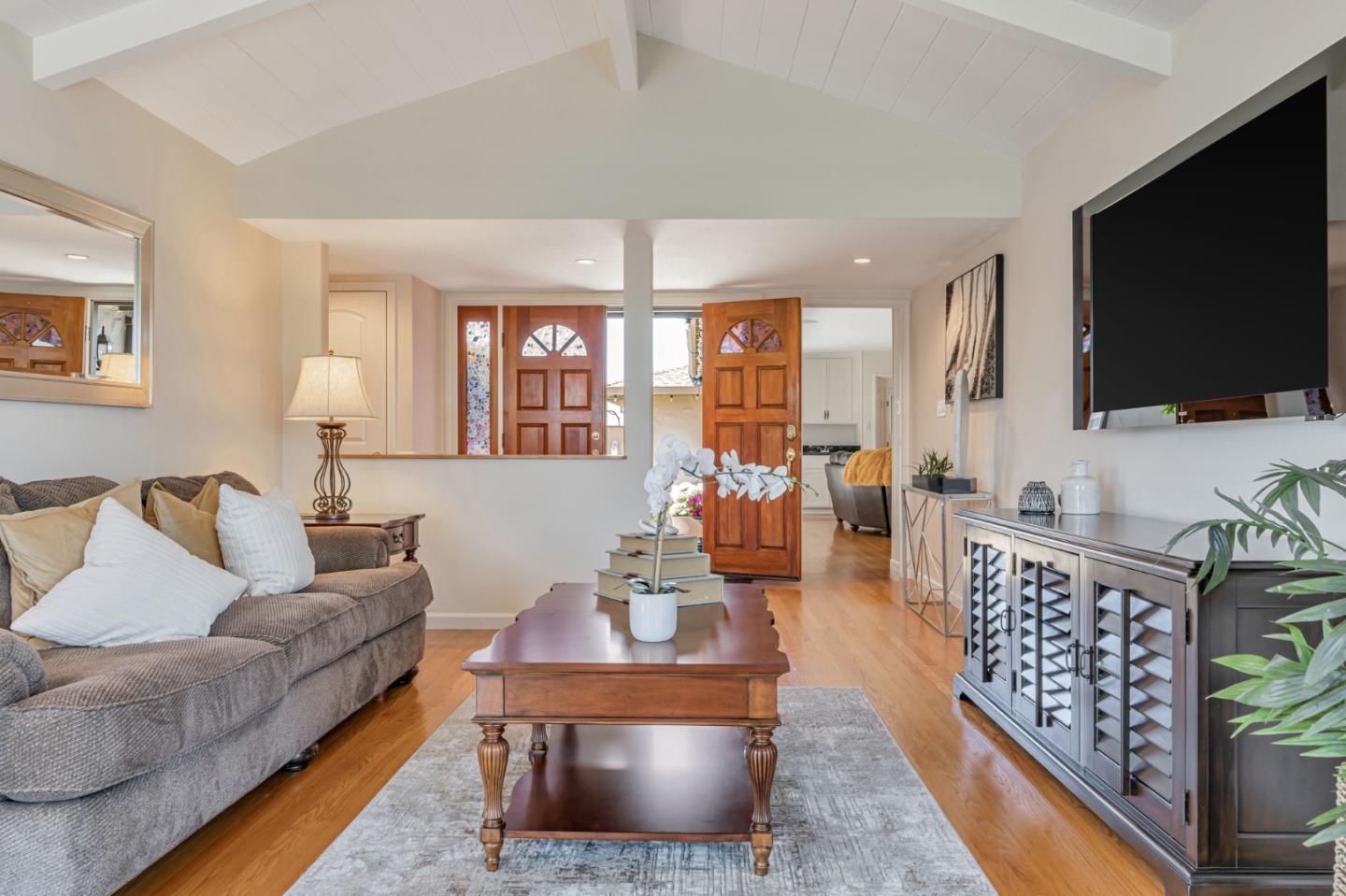 Detail Gallery Image 23 of 66 For 167 Shooting Star Isle, Foster City,  CA 94404 - 4 Beds | 3 Baths
