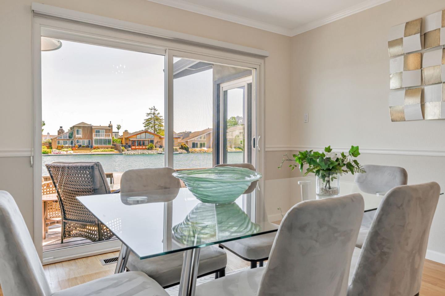Detail Gallery Image 31 of 66 For 167 Shooting Star Isle, Foster City,  CA 94404 - 4 Beds | 3 Baths