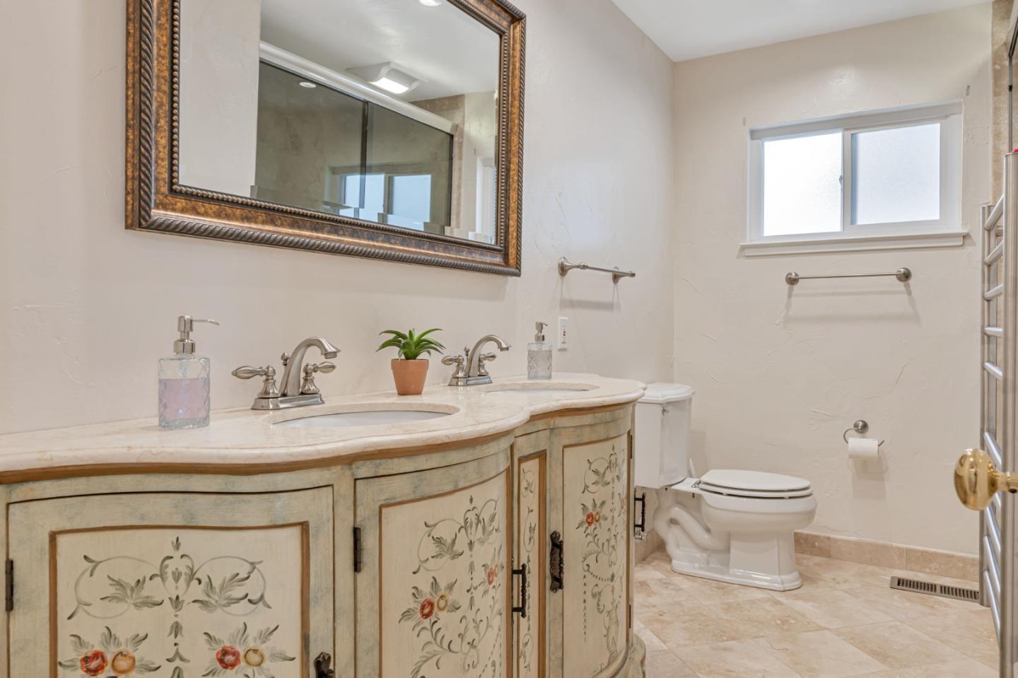 Detail Gallery Image 36 of 66 For 167 Shooting Star Isle, Foster City,  CA 94404 - 4 Beds | 3 Baths