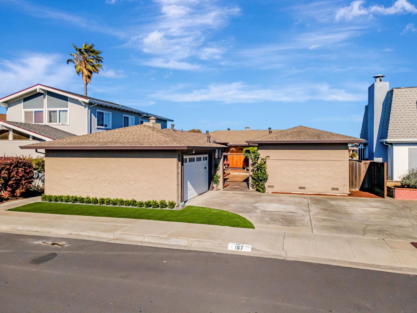 Detail Gallery Image 61 of 66 For 167 Shooting Star Isle, Foster City,  CA 94404 - 4 Beds | 3 Baths