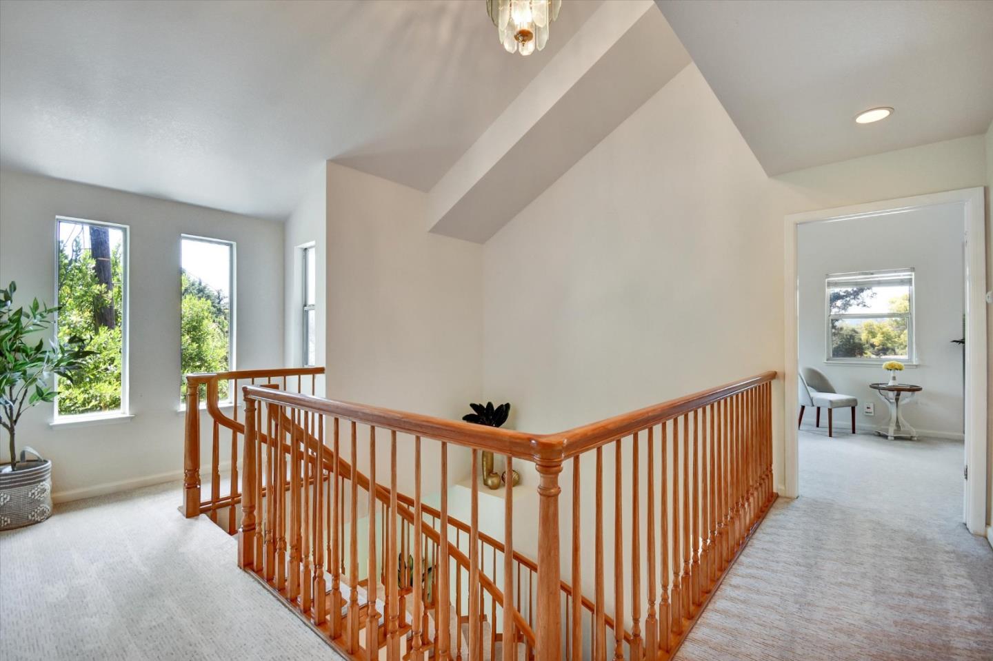 Detail Gallery Image 17 of 33 For 22081 Hibiscus Ct, Cupertino,  CA 95014 - 4 Beds | 3 Baths