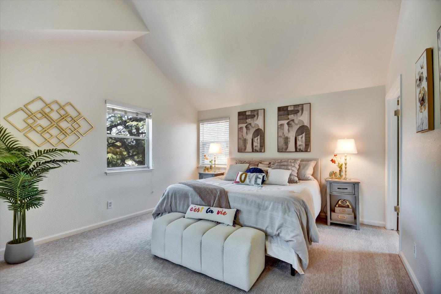 Detail Gallery Image 19 of 33 For 22081 Hibiscus Ct, Cupertino,  CA 95014 - 4 Beds | 3 Baths
