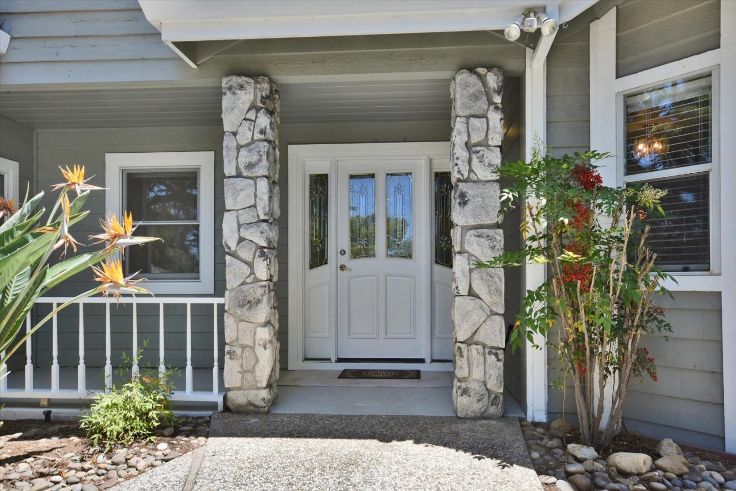 Detail Gallery Image 2 of 33 For 22081 Hibiscus Ct, Cupertino,  CA 95014 - 4 Beds | 3 Baths