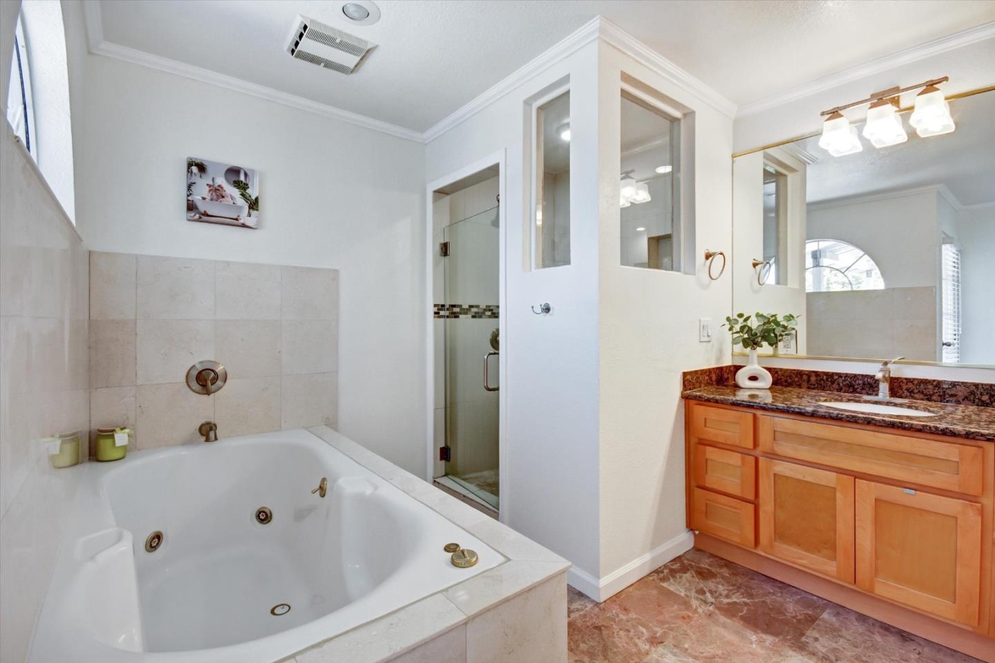 Detail Gallery Image 24 of 33 For 22081 Hibiscus Ct, Cupertino,  CA 95014 - 4 Beds | 3 Baths