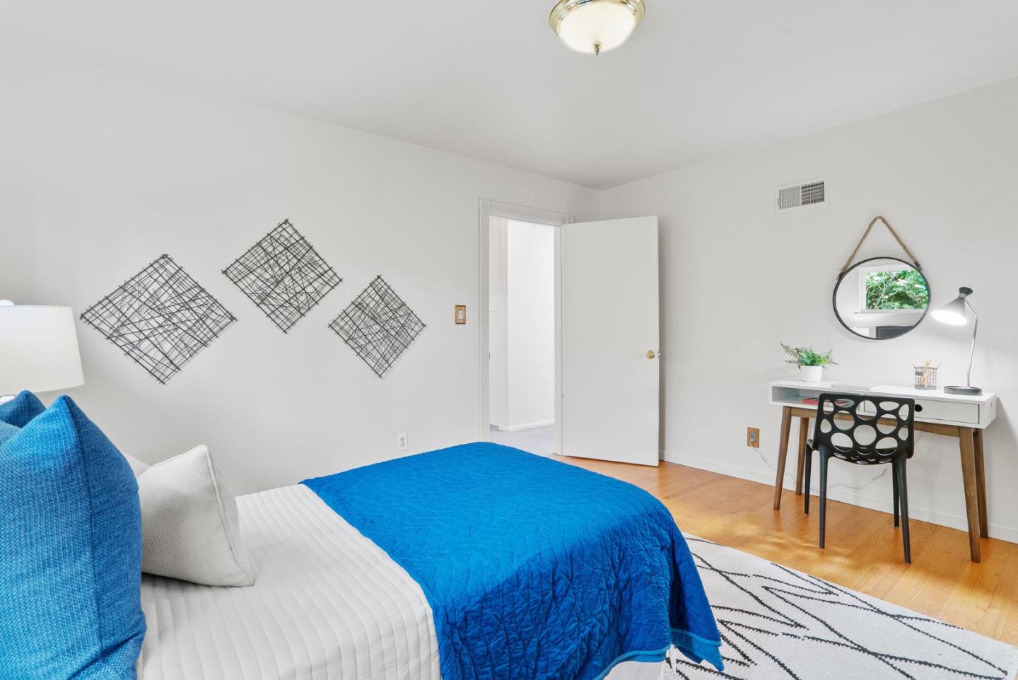 Detail Gallery Image 26 of 48 For 656 Prospect Hts, Santa Cruz,  CA 95065 - 4 Beds | 2/1 Baths