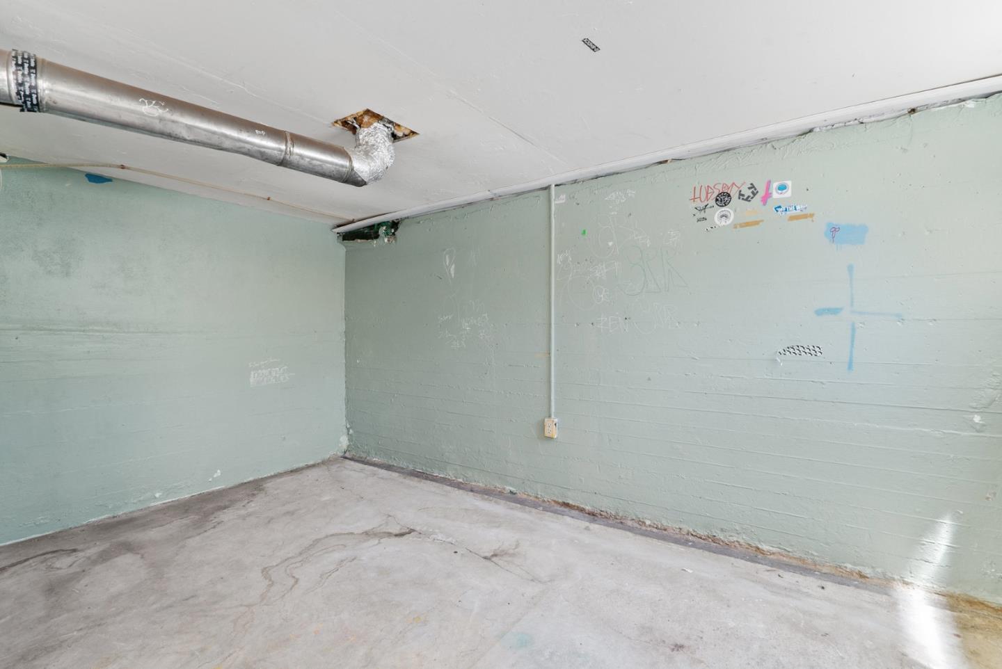 Detail Gallery Image 39 of 48 For 656 Prospect Hts, Santa Cruz,  CA 95065 - 4 Beds | 2/1 Baths