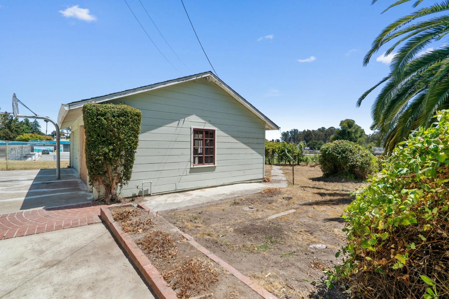 Detail Gallery Image 41 of 48 For 656 Prospect Hts, Santa Cruz,  CA 95065 - 4 Beds | 2/1 Baths