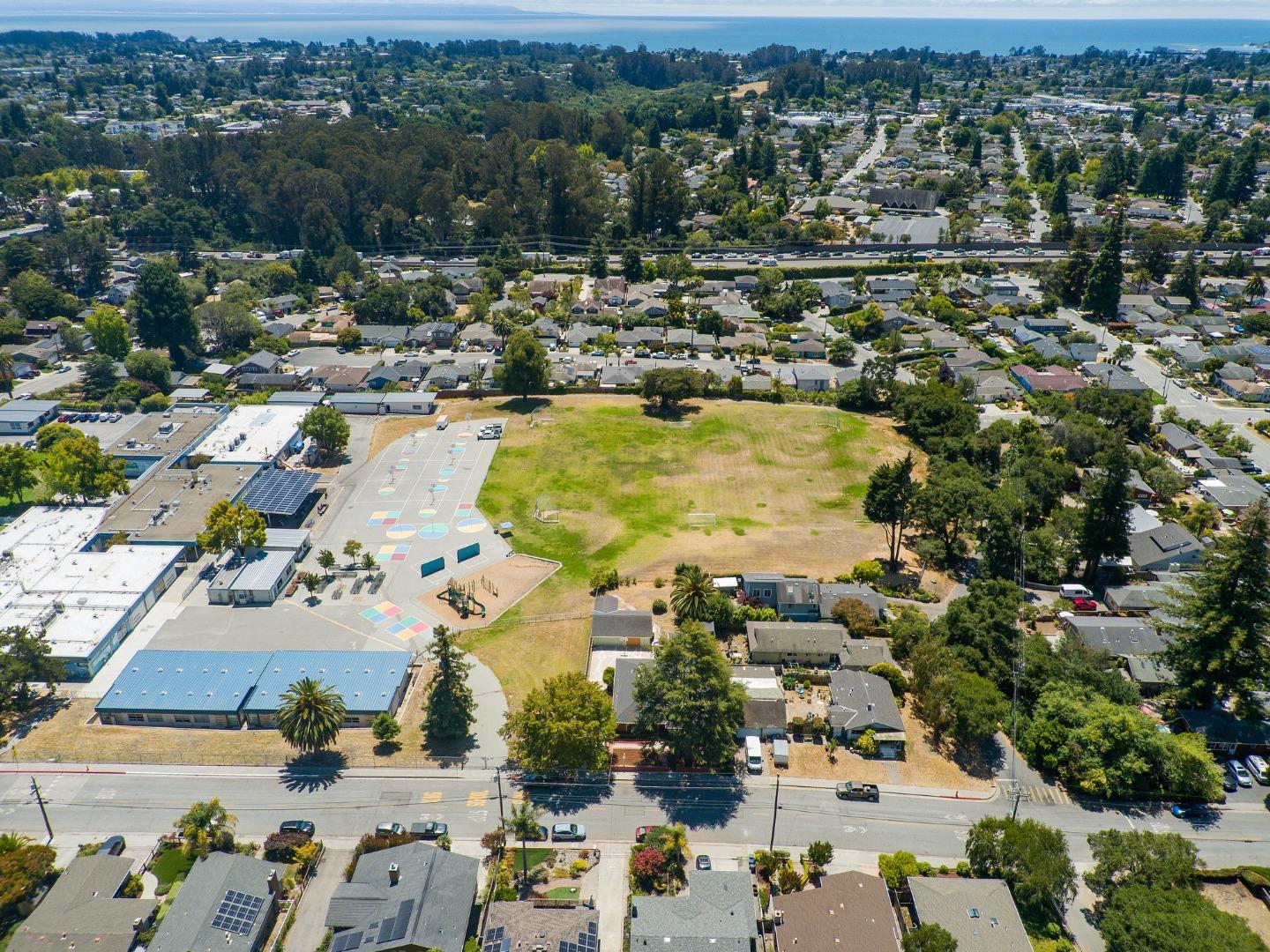 Detail Gallery Image 46 of 48 For 656 Prospect Hts, Santa Cruz,  CA 95065 - 4 Beds | 2/1 Baths