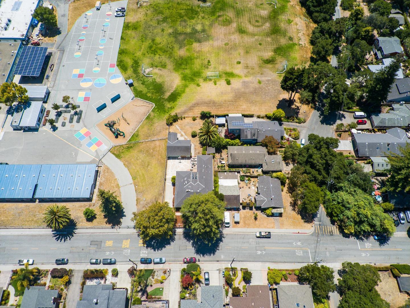 Detail Gallery Image 47 of 48 For 656 Prospect Hts, Santa Cruz,  CA 95065 - 4 Beds | 2/1 Baths