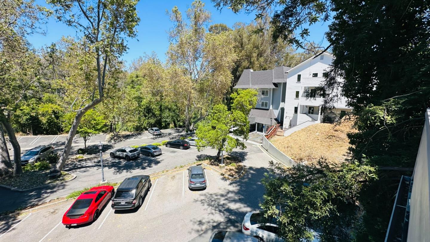 Detail Gallery Image 2 of 9 For 14521 Big Basin Way, Saratoga,  CA 95070 - 2 Beds | 2 Baths