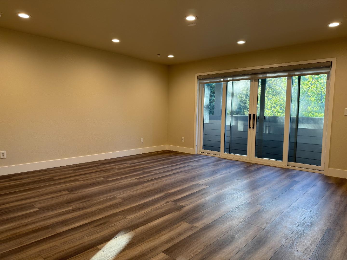 Detail Gallery Image 3 of 9 For 14521 Big Basin Way, Saratoga,  CA 95070 - 2 Beds | 2 Baths