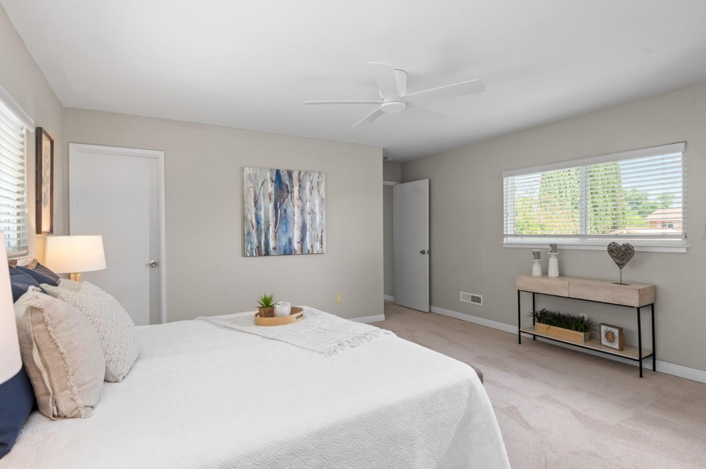 Detail Gallery Image 10 of 28 For 134 Gilbert Ave, Santa Clara,  CA 95051 - 5 Beds | 3 Baths