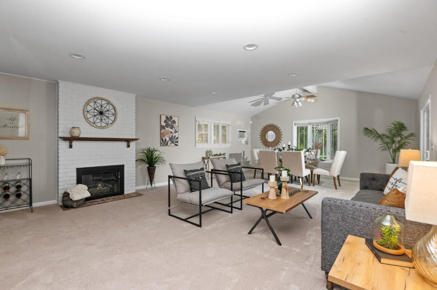Detail Gallery Image 3 of 28 For 134 Gilbert Ave, Santa Clara,  CA 95051 - 5 Beds | 3 Baths