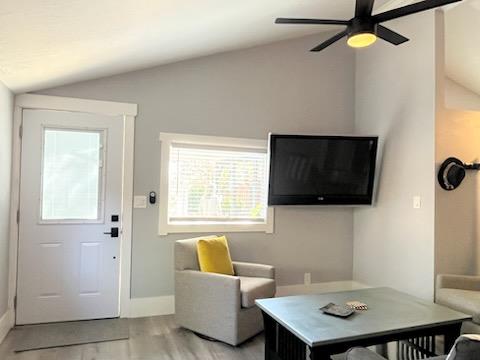 Detail Gallery Image 21 of 48 For 1437 4th St, Calistoga,  CA 94515 - 3 Beds | 3/1 Baths