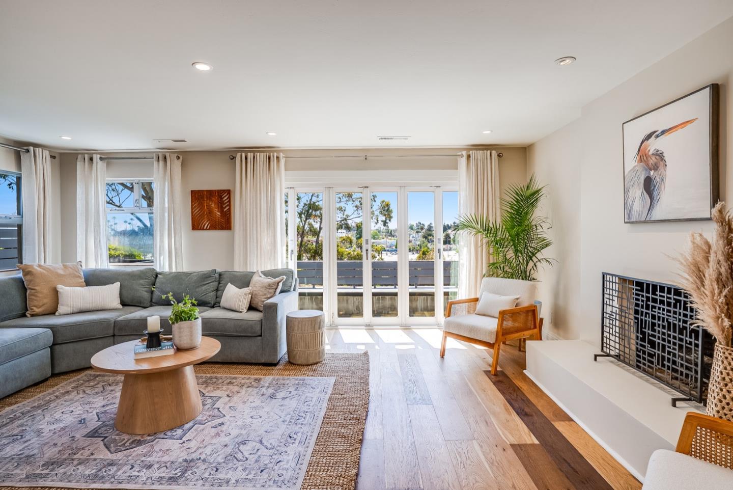 Detail Gallery Image 12 of 77 For 114 Buena Vista Ave, Santa Cruz,  CA 95062 - 3 Beds | 2 Baths