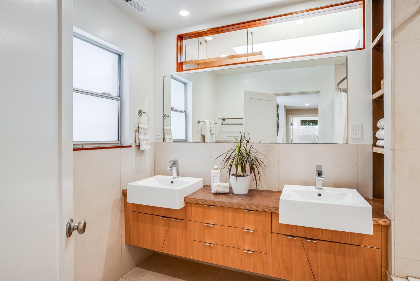 Detail Gallery Image 36 of 77 For 114 Buena Vista Ave, Santa Cruz,  CA 95062 - 3 Beds | 2 Baths