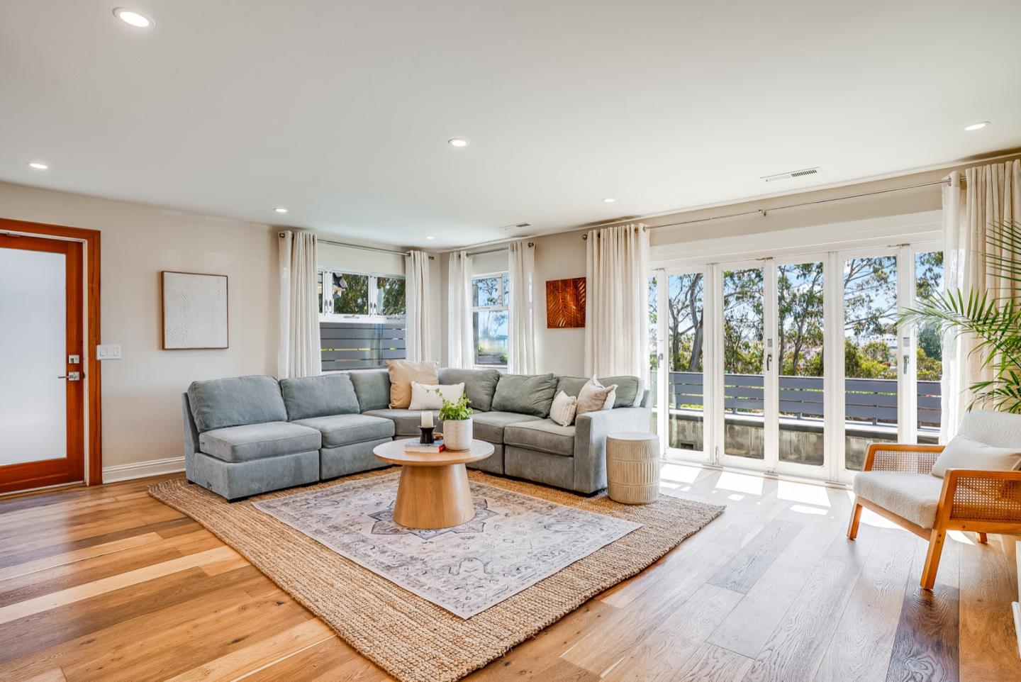 Detail Gallery Image 9 of 77 For 114 Buena Vista Ave, Santa Cruz,  CA 95062 - 3 Beds | 2 Baths