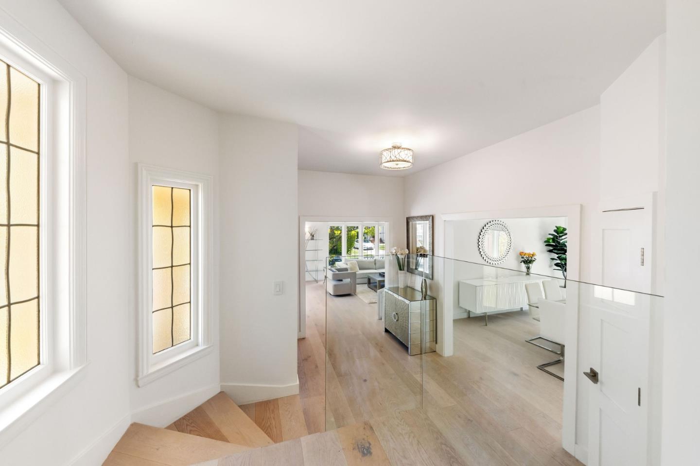 Detail Gallery Image 23 of 37 For 2344 Poppy Dr, Burlingame,  CA 94010 - 4 Beds | 3/1 Baths