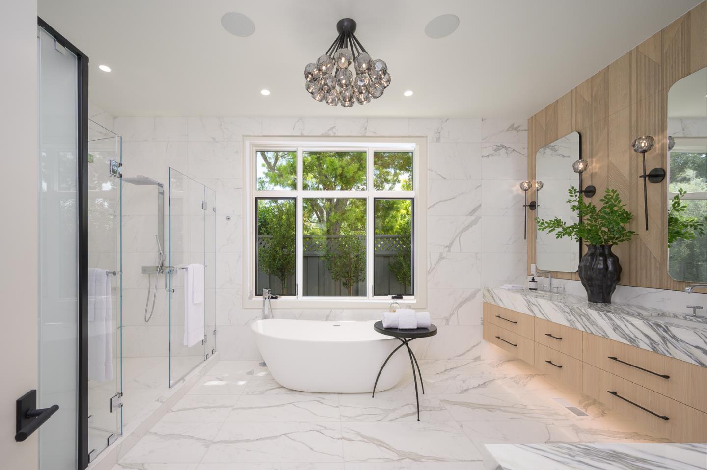 Detail Gallery Image 24 of 48 For 1027 Waverley St, Palo Alto,  CA 94301 - 7 Beds | 7/1 Baths