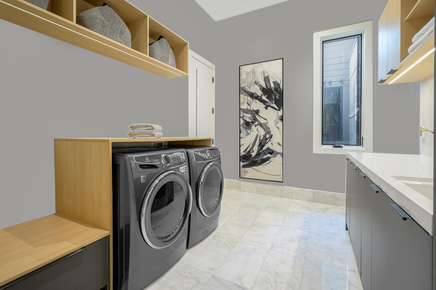 Detail Gallery Image 35 of 48 For 1027 Waverley St, Palo Alto,  CA 94301 - 7 Beds | 7/1 Baths