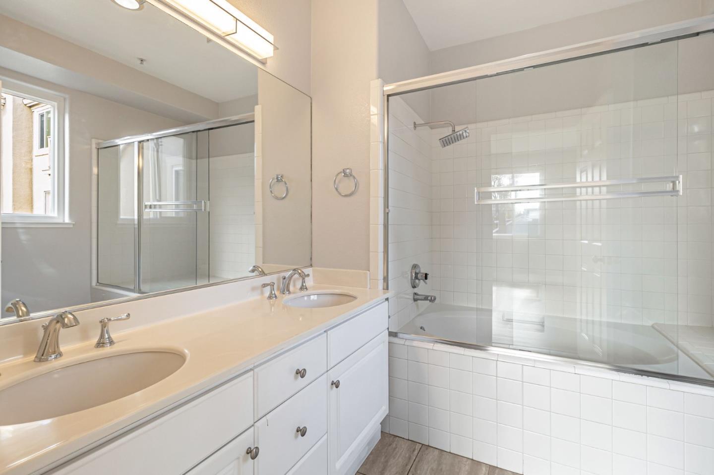 Detail Gallery Image 24 of 37 For 88 17th Ave #103,  San Mateo,  CA 94402 - 3 Beds | 2/1 Baths