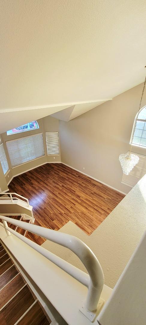 Detail Gallery Image 8 of 27 For 7376 Prindiville Dr, San Jose,  CA 95138 - 4 Beds | 3 Baths