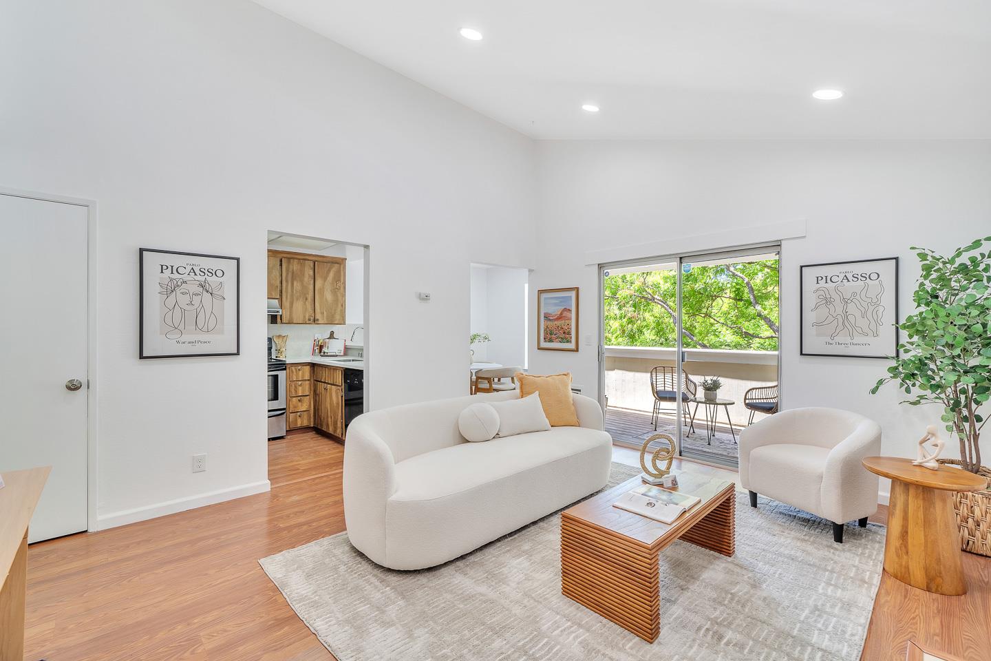 Detail Gallery Image 1 of 28 For 2416 Balme Dr, San Jose,  CA 95122 - 2 Beds | 2 Baths