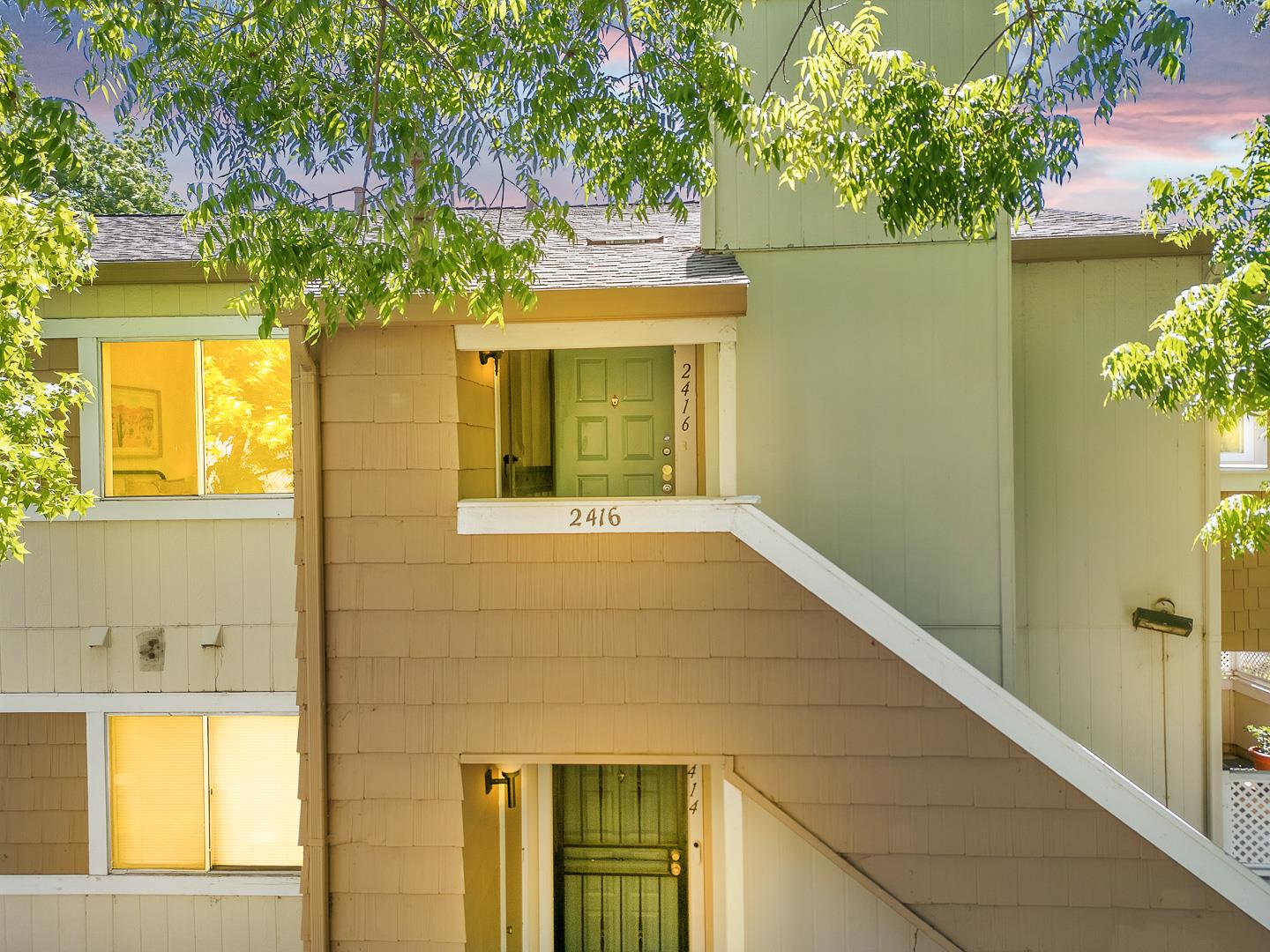 Detail Gallery Image 2 of 28 For 2416 Balme Dr, San Jose,  CA 95122 - 2 Beds | 2 Baths