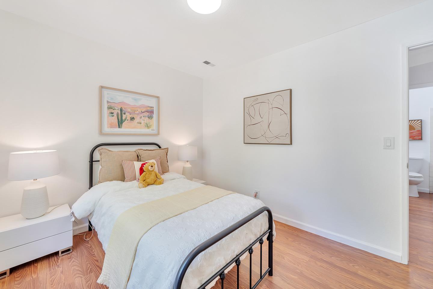 Detail Gallery Image 22 of 28 For 2416 Balme Dr, San Jose,  CA 95122 - 2 Beds | 2 Baths