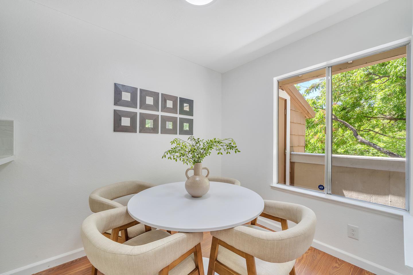Detail Gallery Image 7 of 28 For 2416 Balme Dr, San Jose,  CA 95122 - 2 Beds | 2 Baths