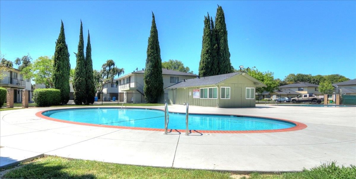 Detail Gallery Image 11 of 12 For 2241 Mann Ave #4,  Union City,  CA 94587 - 2 Beds | 1 Baths