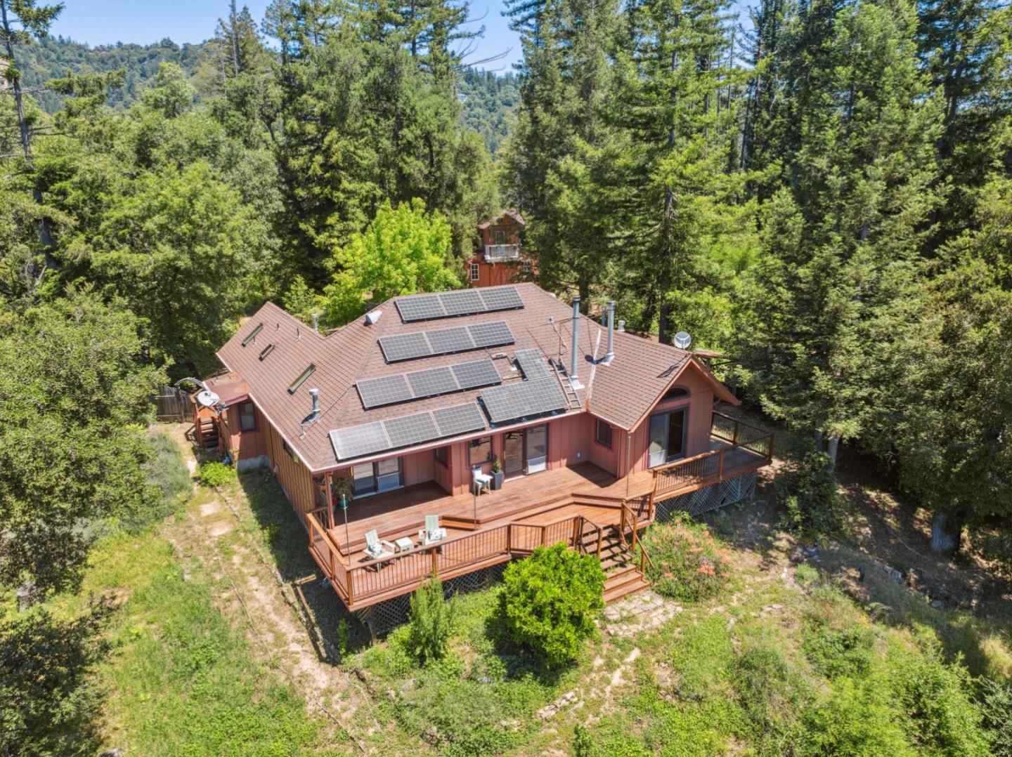 Detail Gallery Image 11 of 79 For 1495 Dons Rd, Boulder Creek,  CA 95006 - 3 Beds | 2 Baths