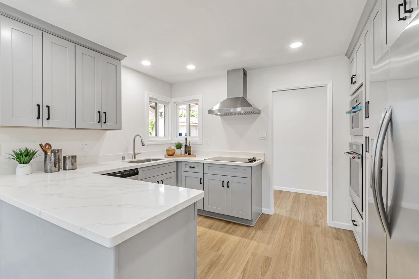 Detail Gallery Image 12 of 45 For 3344 Farthing Way, San Jose,  CA 95132 - 3 Beds | 2 Baths