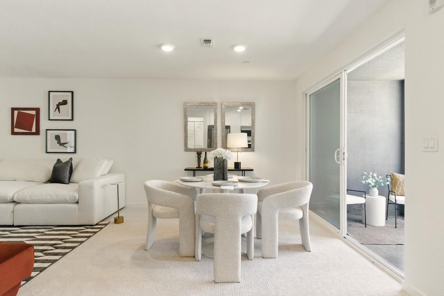 Detail Gallery Image 4 of 27 For 1882 Midnight Cir, San Jose,  CA 95133 - 2 Beds | 2 Baths