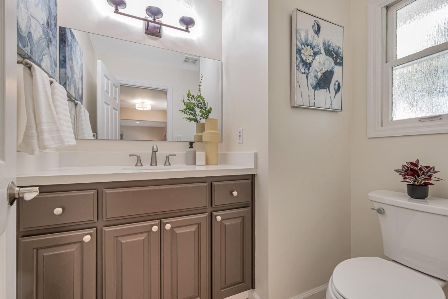 Detail Gallery Image 13 of 27 For 1245 Collins Ln, San Jose,  CA 95129 - 4 Beds | 2/1 Baths