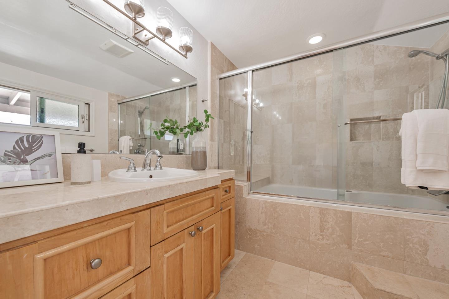 Detail Gallery Image 16 of 27 For 1245 Collins Ln, San Jose,  CA 95129 - 4 Beds | 2/1 Baths